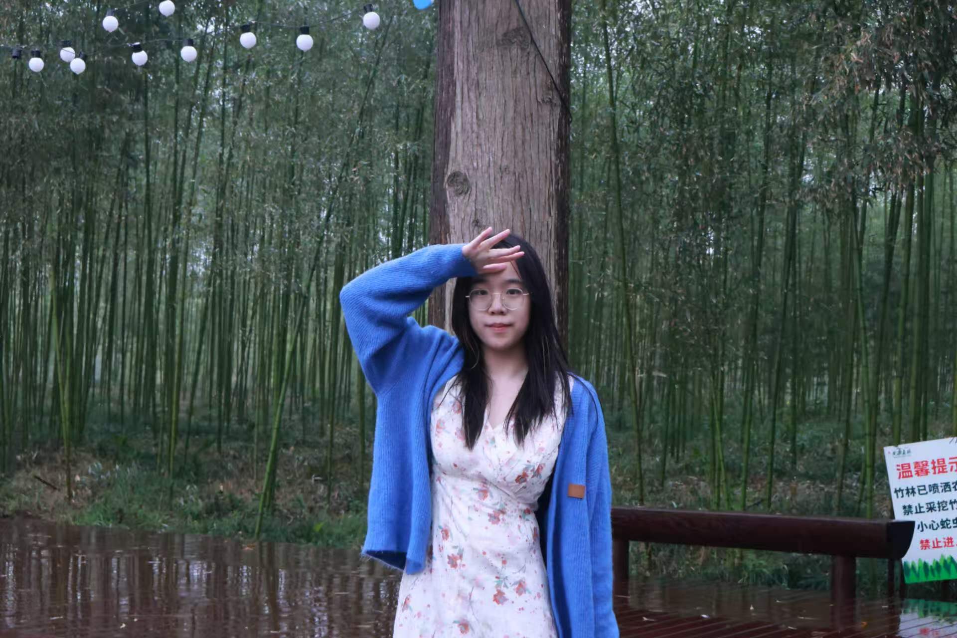 隆欣玲个人照片2